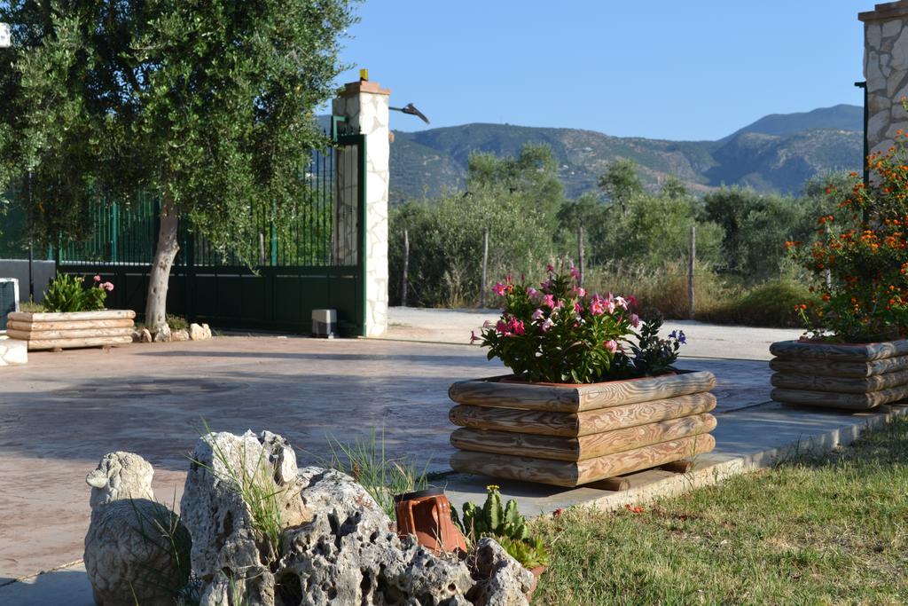 Agriturismo Antichi Ulivi マッティナータ エクステリア 写真